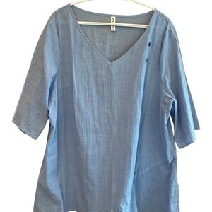 Zolucky Blue Relaxed Tunic with Three-Quarter Sleeves NWOT